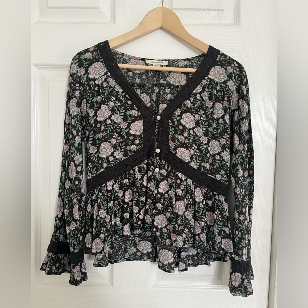Women’s American Eagle Top